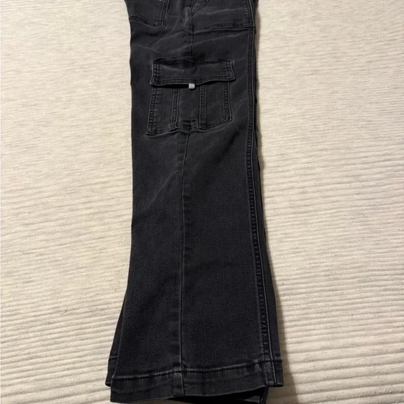 Black Hidden Brand Cargo Pants from Buckle - Picture 5 of 8